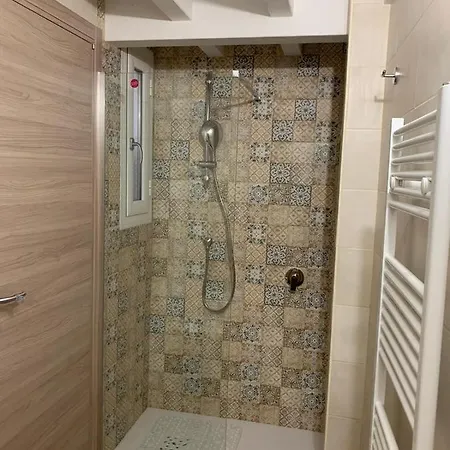 Nuovissimo Lungomare 度假居 *